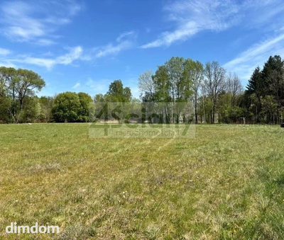 Do sprzedania działka budowlana o powierzchni 1000 m2 w Żółwinie koło Grodziska Maz./Podkowy Leśnej.