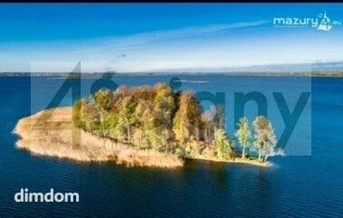 Działka nad jeziorem
