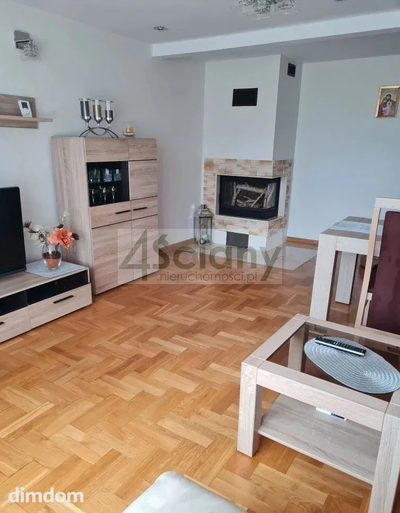 Do sprzedania kompleks budynków (bliźniak + wolnostojący + garaż). - 3