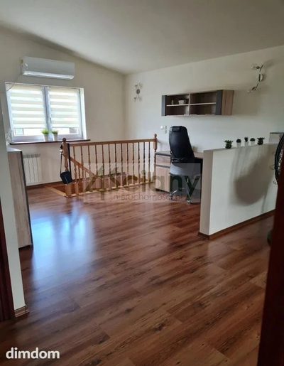 Do sprzedania kompleks budynków (bliźniak + wolnostojący + garaż). - 5