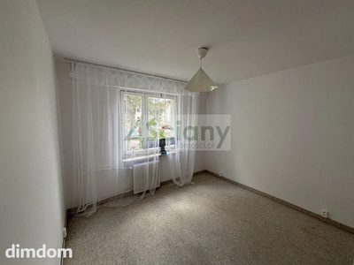 Odświeżony lokal na Białołęce - 2