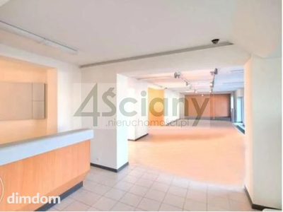 Bardzo dobrze wyeksponowany lokal handlowy o powierzchni użytkowej 100 m2 ( front od ulicy, głębokośc ok. 8 m) zlokalizowany przy bardzo ruchliwej ulicy (od 6 do 12 tys. samochodów na godzinę) na par… - 2