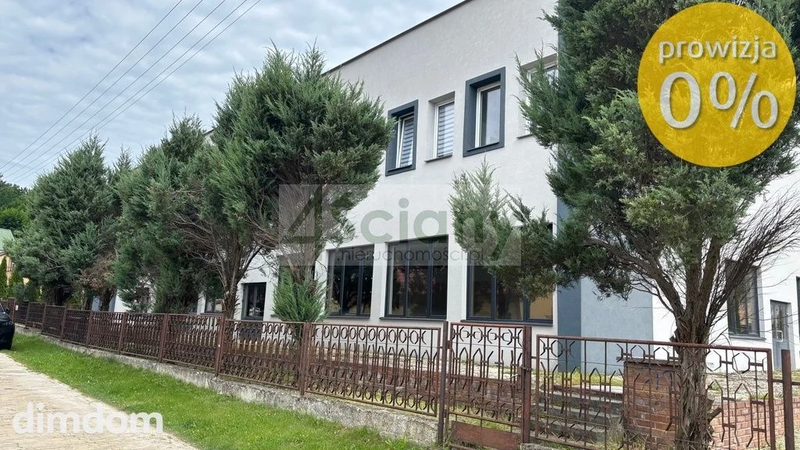 Internat z 16 pokojami w centrum Izbicy - 106309695.jpg