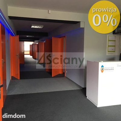 Internat z 16 pokojami w centrum Izbicy - 4
