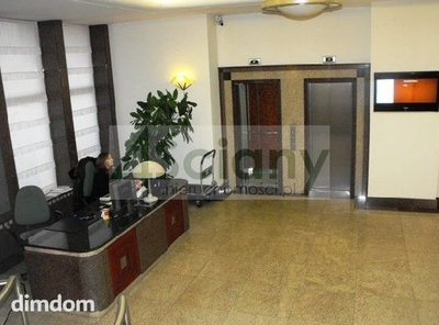 BIURO W CENTRUM WARSZAWY - 20 M.KW.