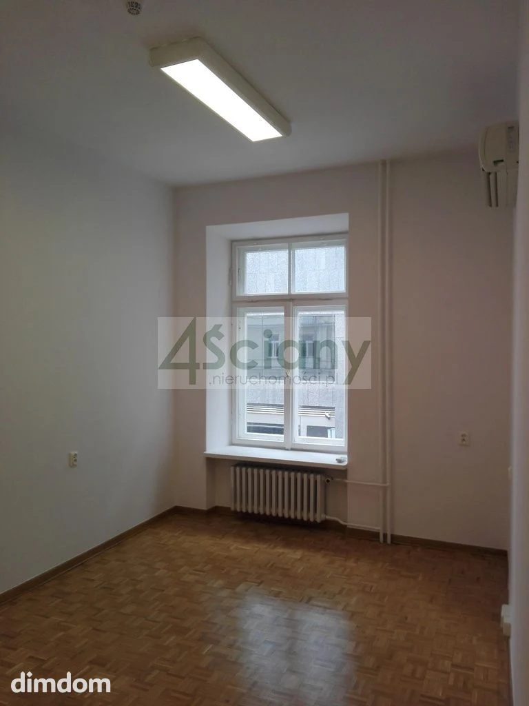 Biuro w centrum Warszawy - 59472893.jpg