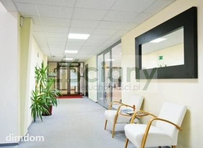 Czynsz za lokale biurowe: netto 55,39 zł/m2/m-c (w tym koszty eksploatacyjne) + opłaty licznikowe. - 2