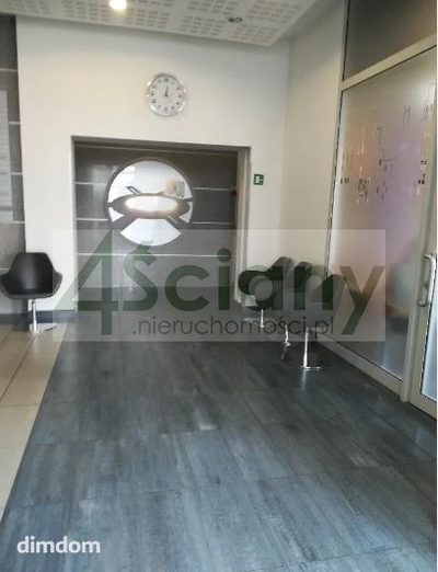 Biuro 27,5 m.kw. na Pradze Południe !!! - 2