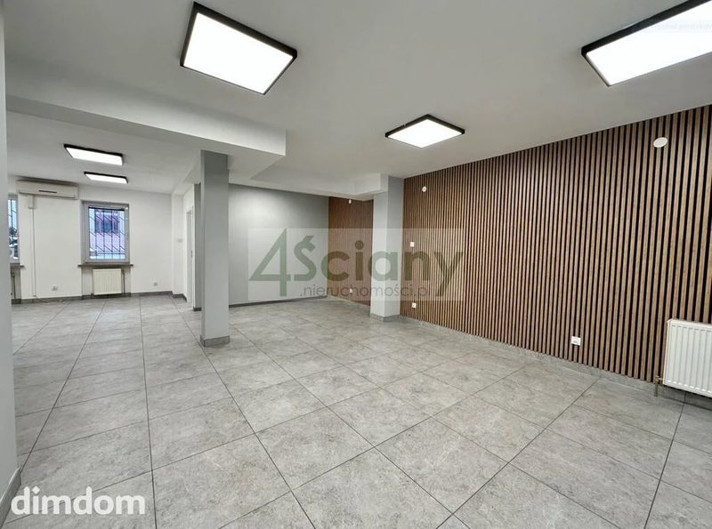 Na wynajem lokal usługowy o powierzchni 65 m2 zlokalizowany w centrum Ursusa Niedźwiadek. Powierzchnia o długości 10,30 i szerokości 5,10 metrów (na końcu rozszerzona do prawie 8 metrów) z dużą oszkl… - 112179524.jpg