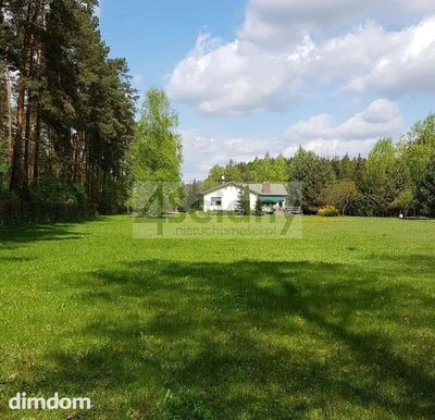 Do sprzedania dwie działki o łącznej powierzchni 9 142 m2 leżące w Wiązownej Kościelnej. W studium uwarunkowań i kierunków zagospodarowania przestrzennego gminy Wiązowna (uchwała nr 107.LIX.2018) prz…