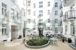 Do wynajęcia lokal biurowy 2 pokojowy m.kw. w pięknej Kamienicy w centrum Warszawy  - 55,10 m2  (Śródmieście -  metro Politechnika).
