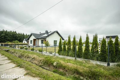Parterowy dom z pompą ciepła na działce 13 arów! - 5