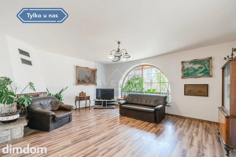 Dom wolnostojący z dużym ogrodem. - dd_a513d171_ds_CZE-249087_1.jpg