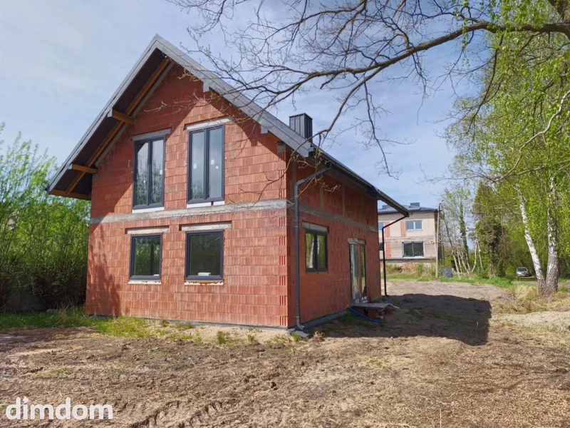 Dom wolnostojący na sprzedaż, Dźbów - dd_a513d171_ds_CZE-389666_1.jpg