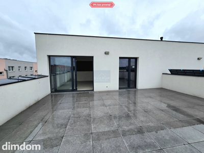 Dwupoziomowy apartament z tarasem na dachu