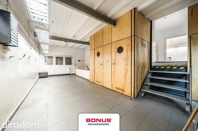 Dom na Woli - czytelny adres - pod firmę - 5