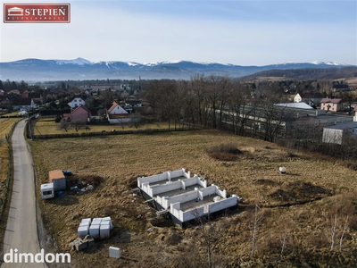 Działka z rozpoczętą budową 3 budynków. - 4