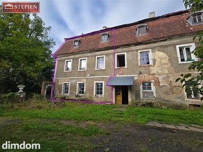 Pół kamienicy na sprzedaż