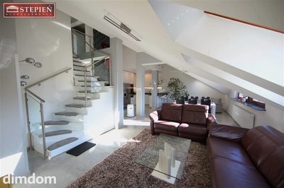 Nowoczesny dwupoziomowy apartament w centrum - 2