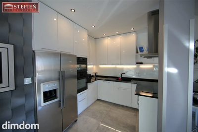 Nowoczesny dwupoziomowy apartament w centrum - 4