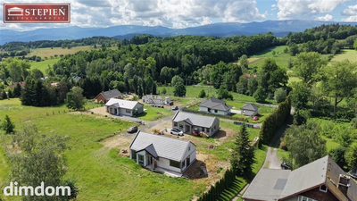 Nowoczesny dom z widokiem na Karkonosze