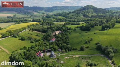 Dom na działce 6024 m² z potencjałem inwestycyjnym