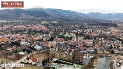 Oferuję na sprzedaż dwie atrakcyjne działki budowlane o łącznej powierzchni 1 504 m², położone w malowniczej miejscowości Kowary, zaledwie kilka minut spacerem od centrum miasta. Nieruchomość oznaczo… - 5