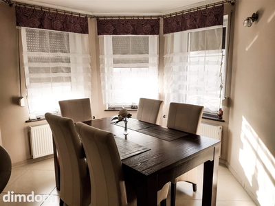 Do sprzedania elegancki, 7 pokojowy dom o powierzchni 291m2 w Bolkowie - 3