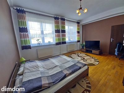 Budynek pod inwestycje k. Świeradowa Z. - 3