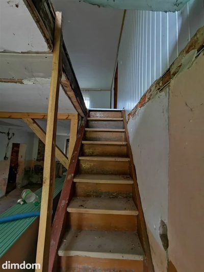 Do sprzedania 6 pokojowy dom o powierzchni 172m2 na działce o powierzchni 2000m2 w Marczowie! - 4