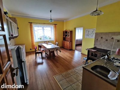Do sprzedania dom o powierzchni 280m2 na działce 900m2 w Dębrzniku
