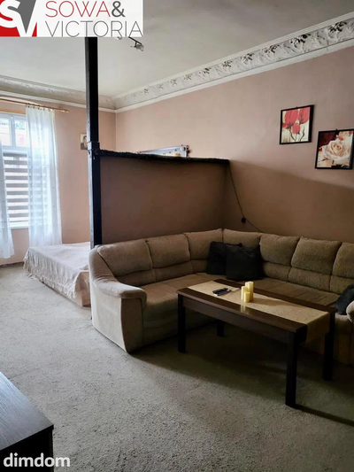 Do sprzedania 2 pokojowe mieszkanie o powierzchni 90m2 w Jeleniej Górze - 4