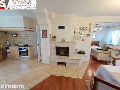Do sprzedania willa o powierzchni 190m2 na działce 538m2 w Jeleniej Górze