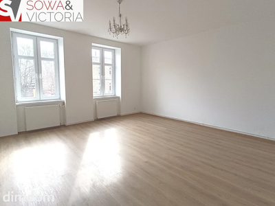 Przestronne mieszkanie w wyremontowanej kamienicy