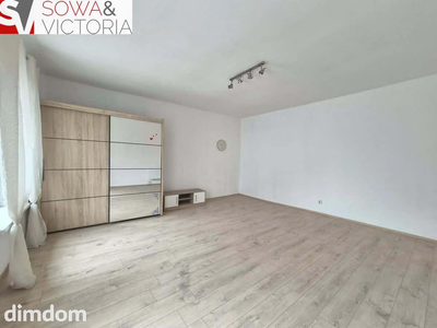 Słoneczne mieszkanie w ścisłym centrum. - 2