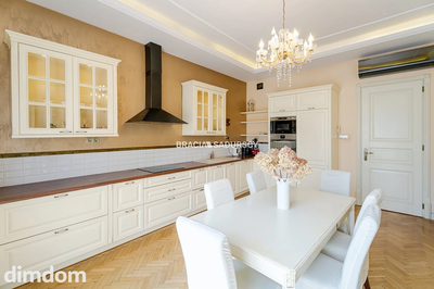 Apartament z duszą tuż przy Plantach, klima, winda - 5