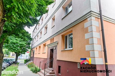 Na sprzedaż oferujemy 2-pokojowe mieszkanie zlokalizowane w Zielonej Górze przy ul. Akacjowej, o powierzchni 30,07 m, usytuowane na 3 piętrze. - 2