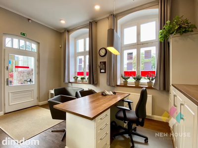 Lokal w centrum miasta, b. dobry standard - 2