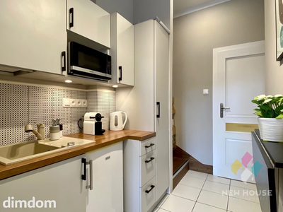 Lokal w centrum miasta, b. dobry standard - 4