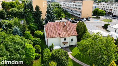 Dom w centrum z dużym ogrodem!
