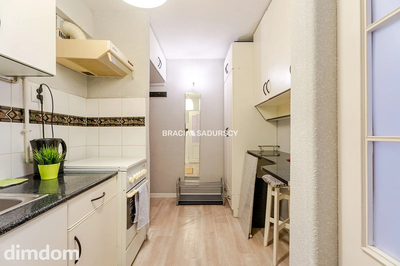 Kawalerka 27 m² | 1. piętro | al. Pokoju - 4