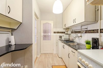 Kawalerka 27 m² | 1. piętro | al. Pokoju - 5