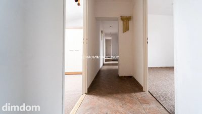Usługowo-mieszkalny w centrum z własnym parkingiem - 5