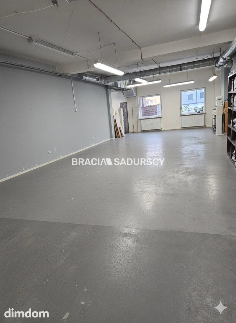 Na sprzedaż przestronny lokal użytkowy o powierzchni 265 m² - dd_c43ea97e_ls_BS5-LS-313343-13_1.jpg