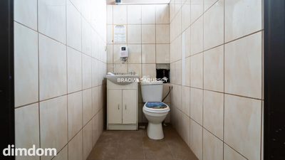 Lokal przy placu Bieńczyckim, Kraków Bieńczyce - 3