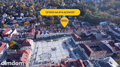 Kamienica w centrum Bochnii z ogrodem i parkingiem