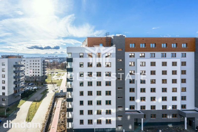 Gotowe 2 pokoje z osobną kuchnią z garażem - 111553958.jpg
