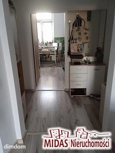 Po remoncie 34m2, 2 pokoje, balkon - 3