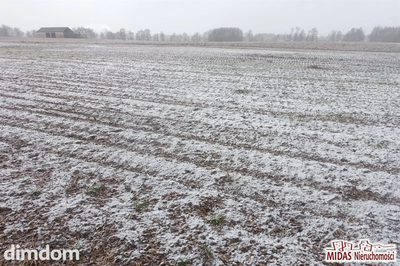 Działki z warunkami zabudowy - 3