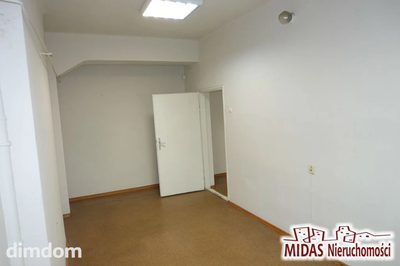37 m2, 2 pomieszczenia,1 piętro, Południe - 4